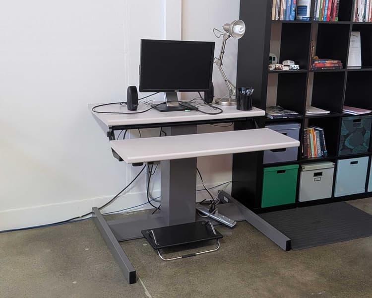 Electric Adjustable Ergo Desks 1